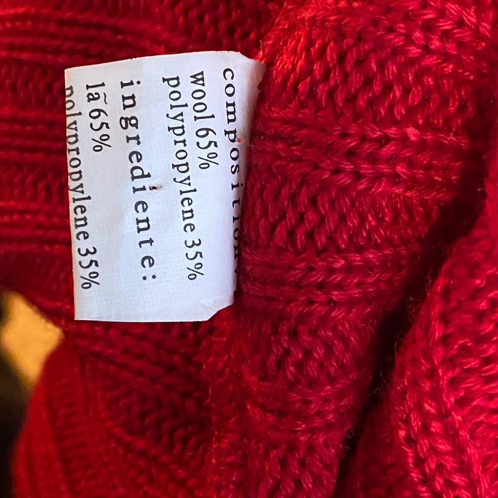 Electric cherry red Spanish poncho purchased in Madrid Spain - Picture 4 of 5